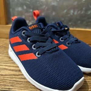 Adidas Boys Toddler Size 7 Navy Sneakers NWOT Athletic Shoes Slide On
